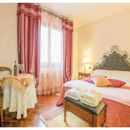 Antique Contrada Ronchiel